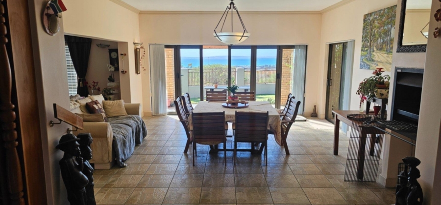 4 Bedroom Property for Sale in Myburgh Park Western Cape